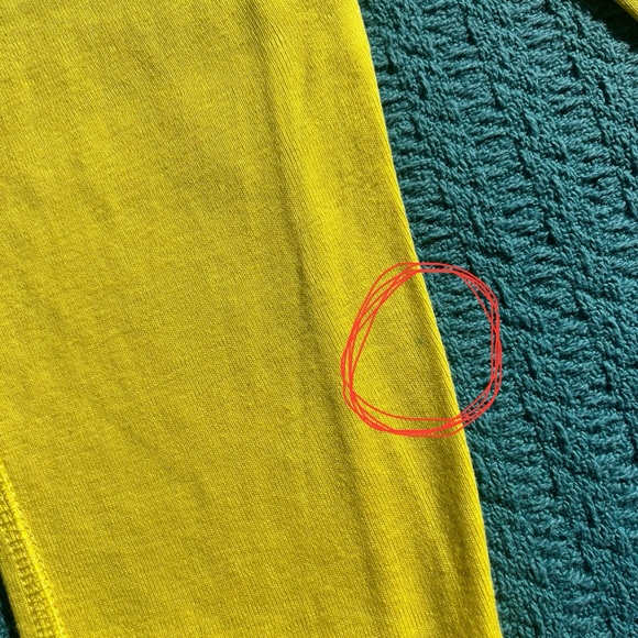 Primary Organic Long-Sleeve PJ Top & Pant in Sunshine, Size 4-5, EUC - Picture 12 of 12